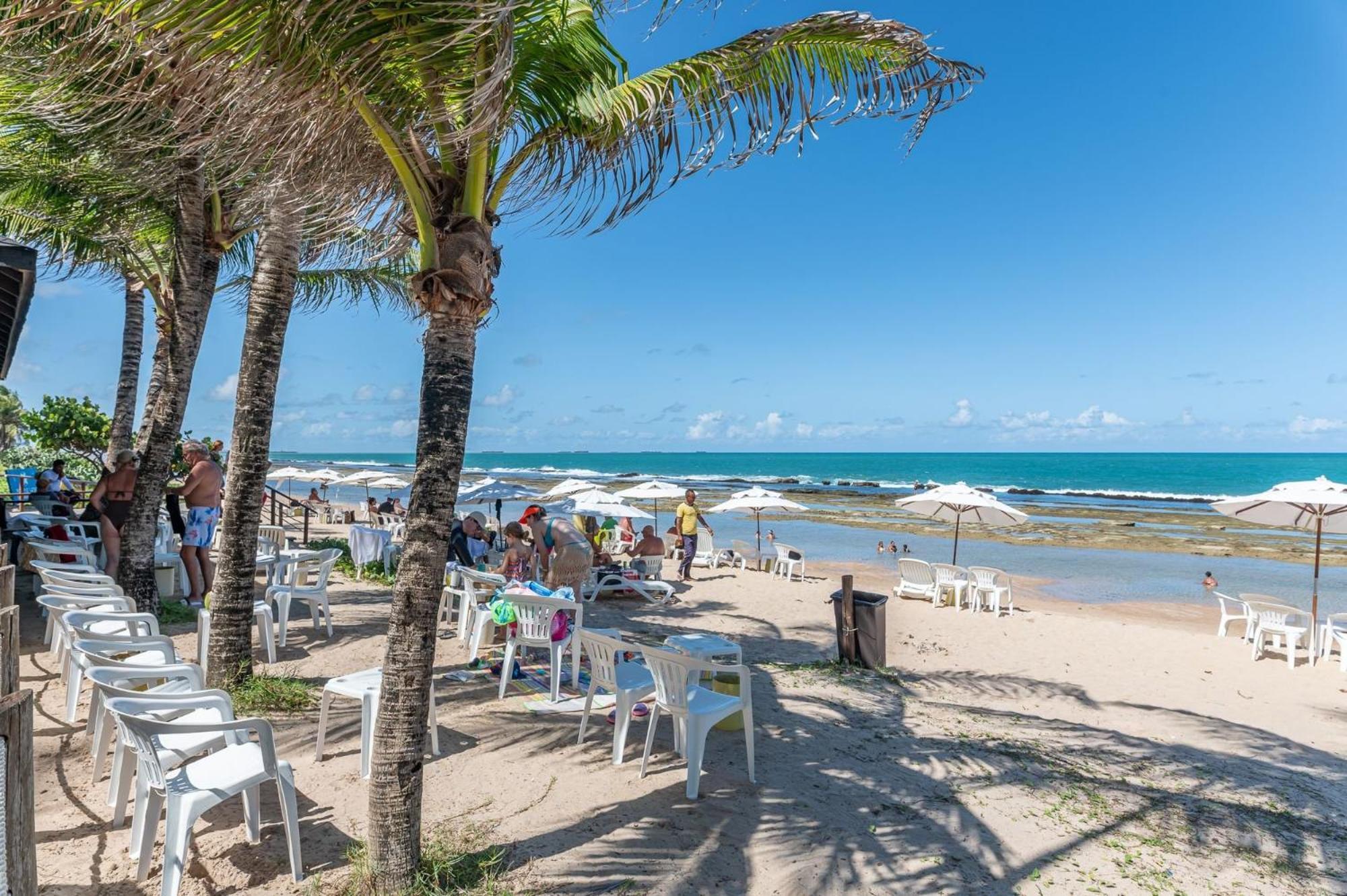 Marulhos Suites Resort Muro Alto Beira Mar Por Brevelar Порту-де-Галиньяш Экстерьер фото