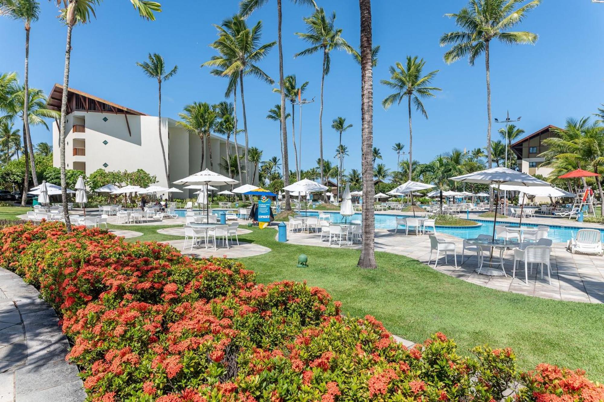 Marulhos Suites Resort Muro Alto Beira Mar Por Brevelar Порту-де-Галиньяш Экстерьер фото
